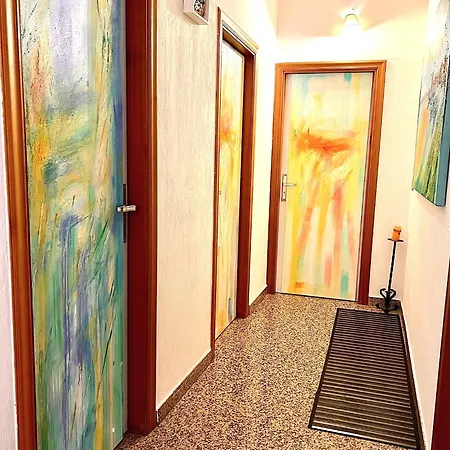 La Casa Dell'artista Di Vittorio Vertone Pietragalla