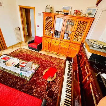 La Casa Dell'artista Di Vittorio Vertone