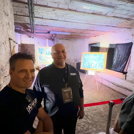 La Casa Dell'artista Di Vittorio Vertone * Pietragalla